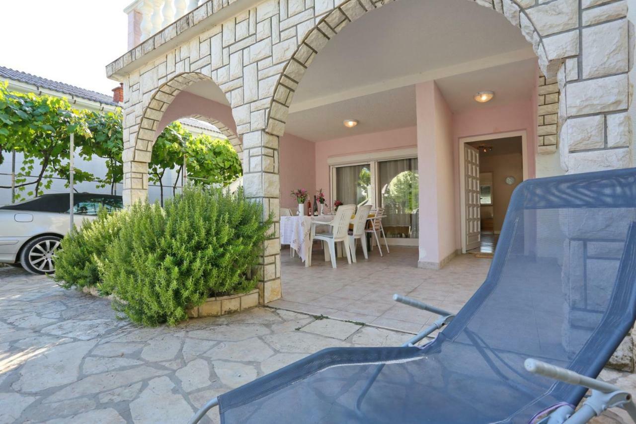 ויר Villa Neyla מראה חיצוני תמונה