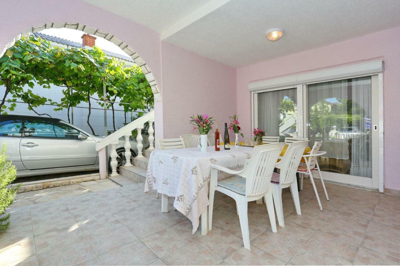 ויר Villa Neyla מראה חיצוני תמונה